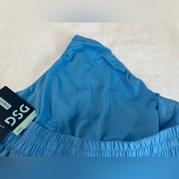 DSG Women’s Pacific Azure Lined Stride Short Size M - Picture 6 of 6